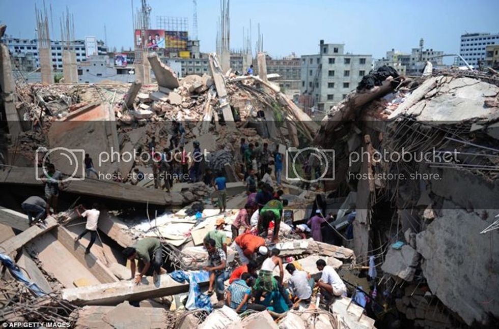  photo 2013-bangladesh-factory-collapse-01_zpsd7923d72.jpg