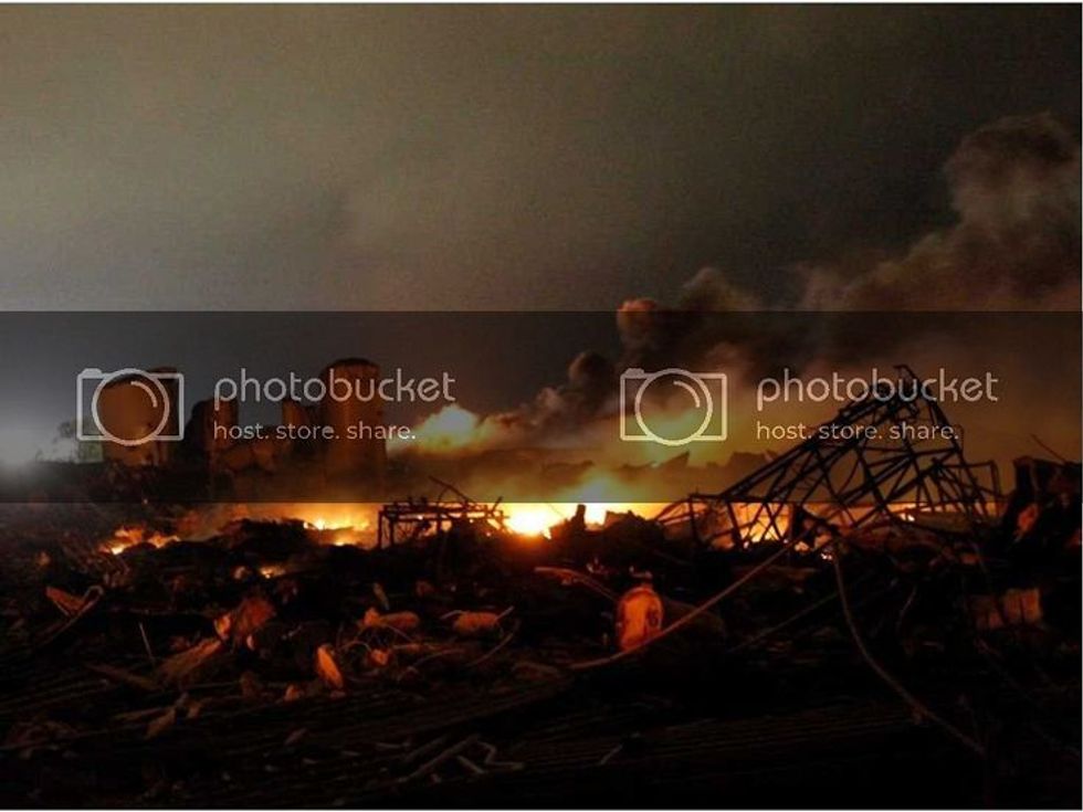  photo 2013-west-texas-fertilizer-plant-explosion_zpsd46c57d0.jpg