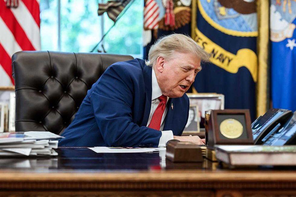 Information Decay Inside the Executive Branch A Structural Postmortem