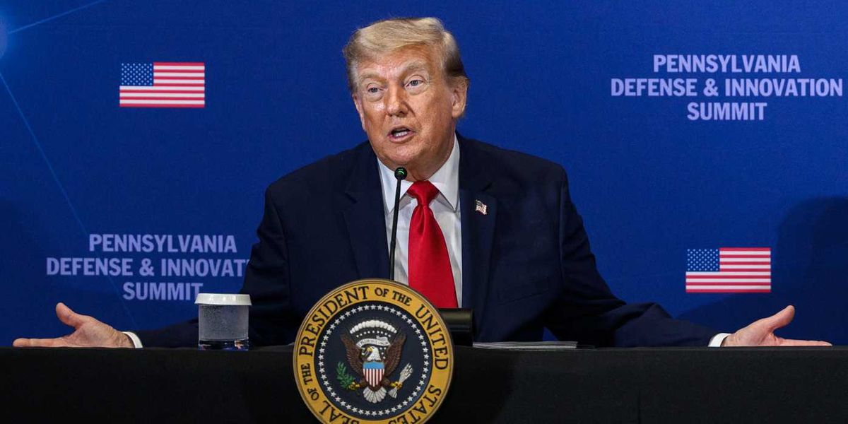 Bill Kristol issues dire warning about 'desperate' Trump