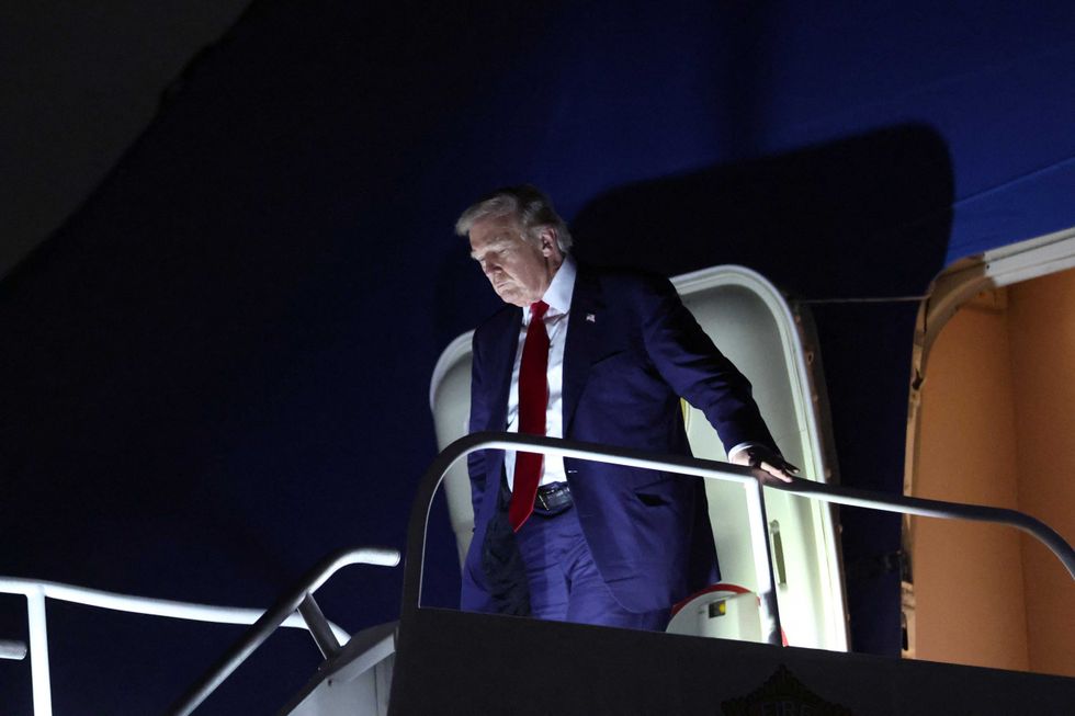 Insiders reveal tensions as Trump 'getting a little bored' of war