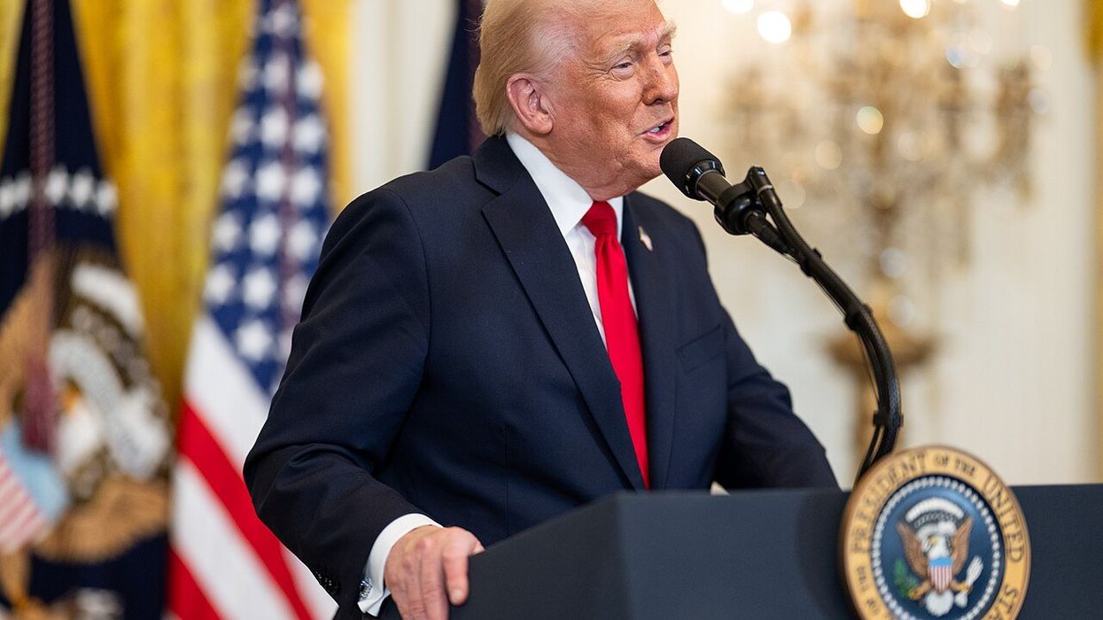 Experts warn law firms not to cave to Trump 'in the throes of the greatest legal disaster' in history
