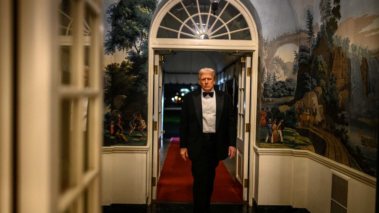 'Dire warning signs' for Republicans as Trump bleeds support