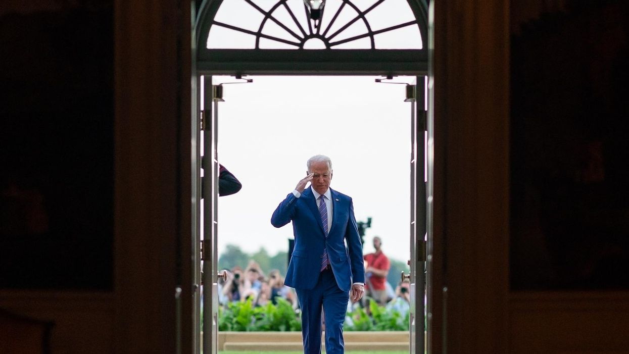 How the troubled U.S. empire could quickly fall apart