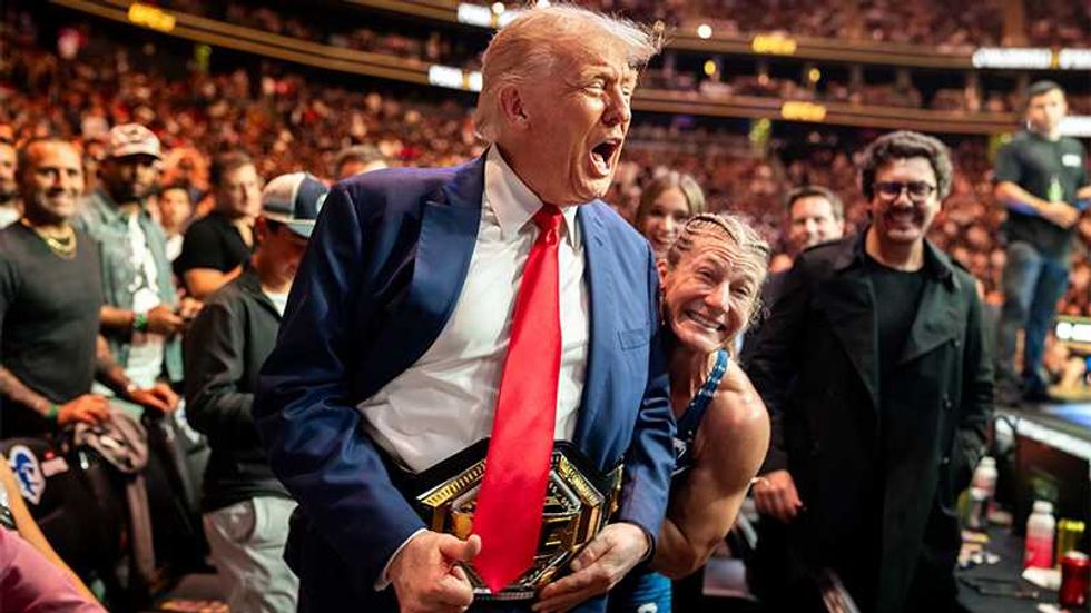 'Absolute chaos' as Trump hand-picks attendees for White House UFC fight