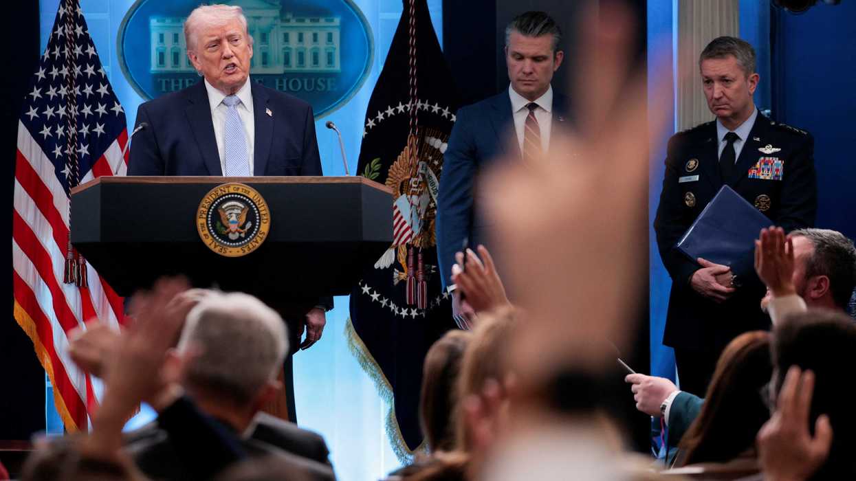 'Start doing your damn jobs': Editor issues furious letter to the press