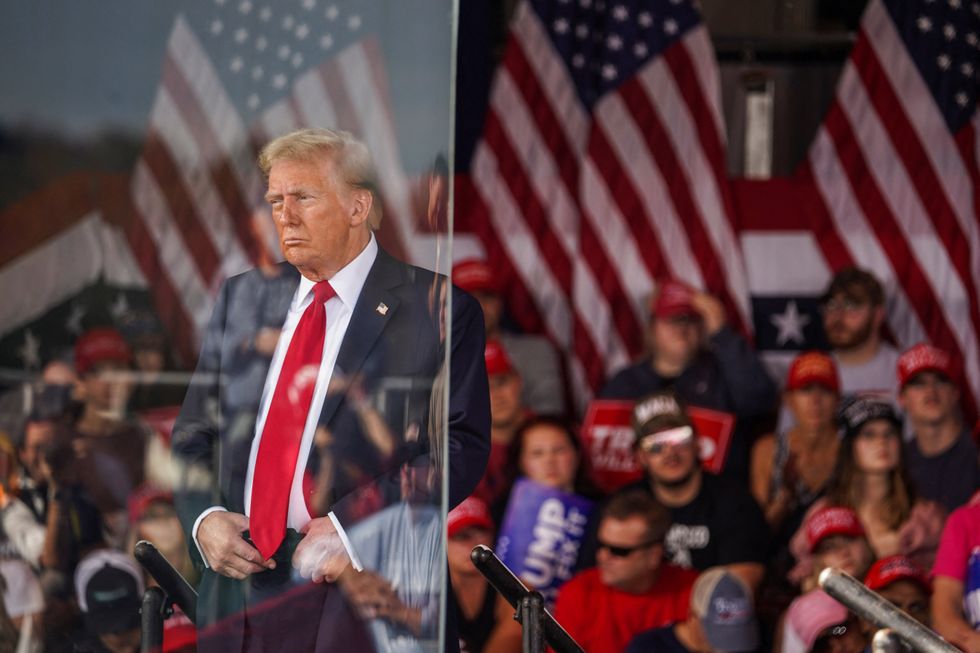 Trump’s in ‘free fall’ — but there’s a catch: report