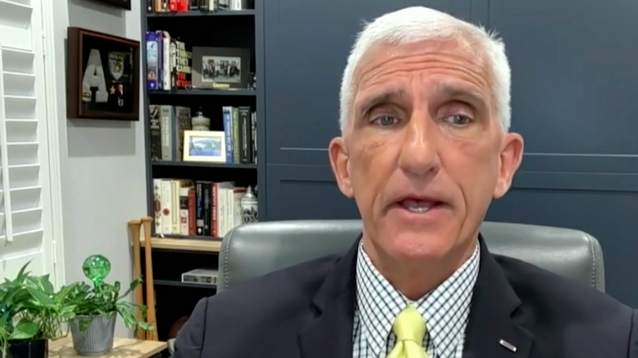 'Would almost certainly fail': Retired Army general rips new Trump policy