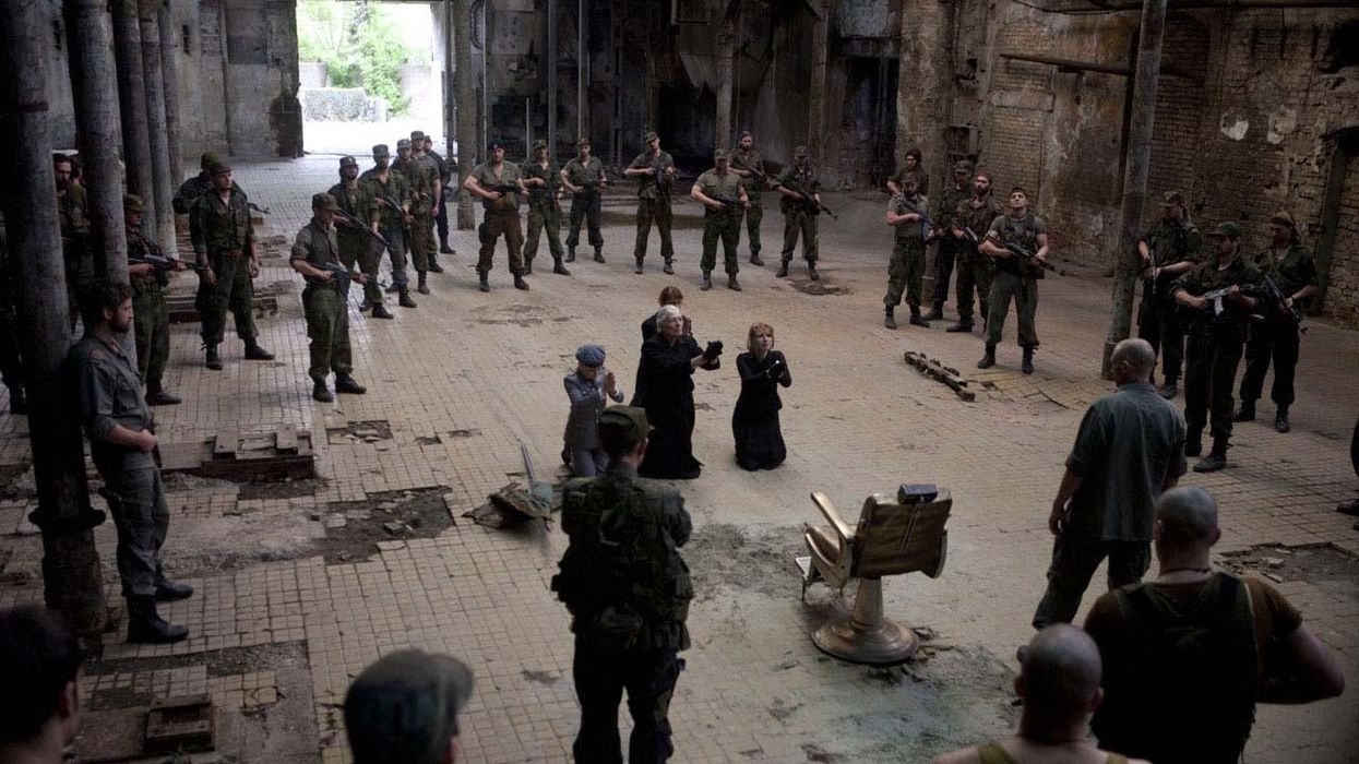 ‘Bloody-hunting slaughtermen’, sieges and ‘lechery’: What does Shakespeare tell us of war?