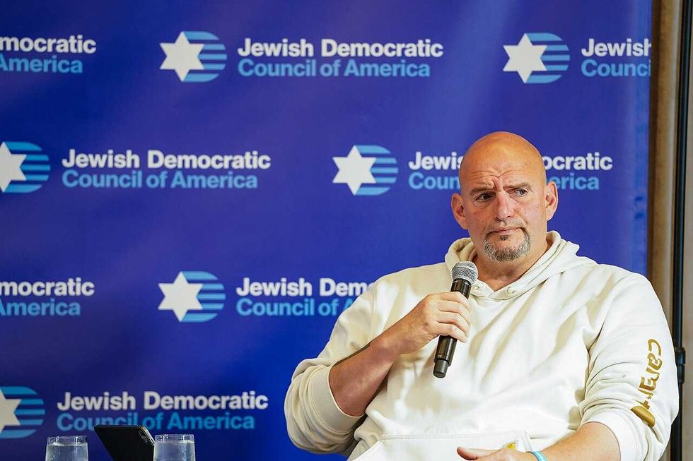 Senate Democrats struggle to placate volatile 'iconoclast' Fetterman