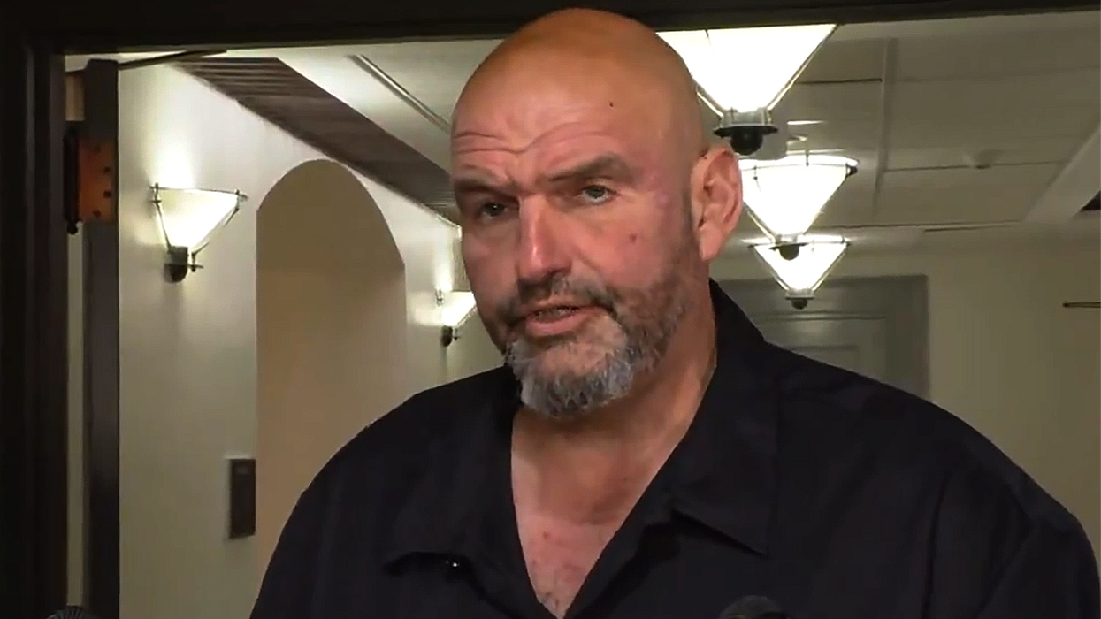 PA Democrat accuses Fetterman of 'covering for Trump' after senator claims economy is 'going well'