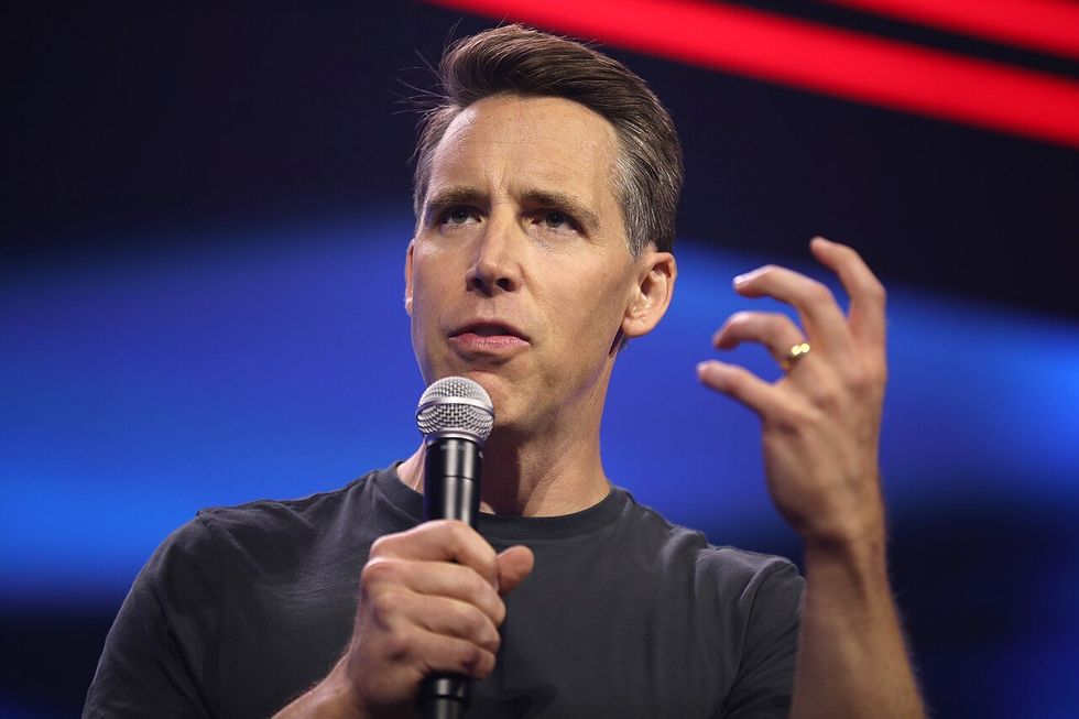 白宫对有2028年野心的"愚蠢"MAGA参议员感到"沮丧和困惑"