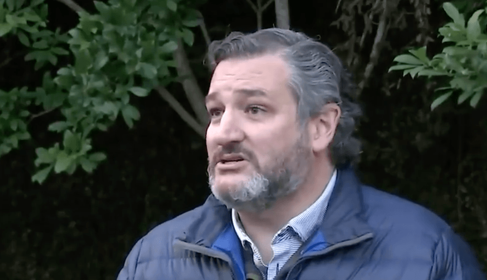 Celebrity website is now stalking elected officials on vacation to shame them