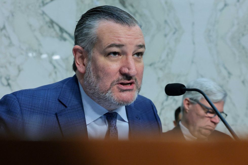 Republicans terrified of Trump are abusing his toady instead