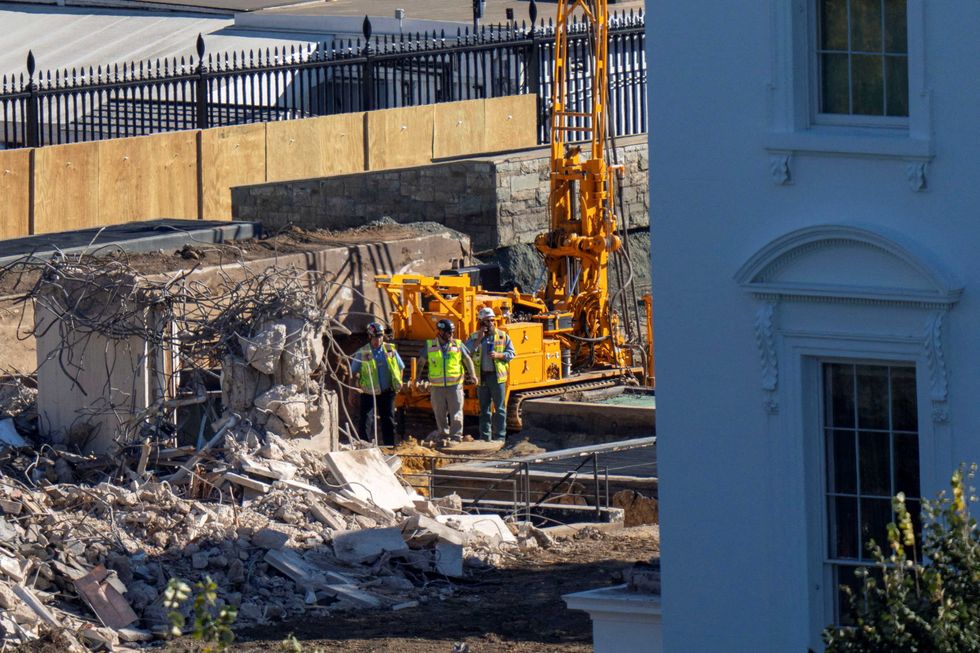 The fatal flaw in GOP’s taxpayer-funded billion-dollar gift to Trump’s ballroom