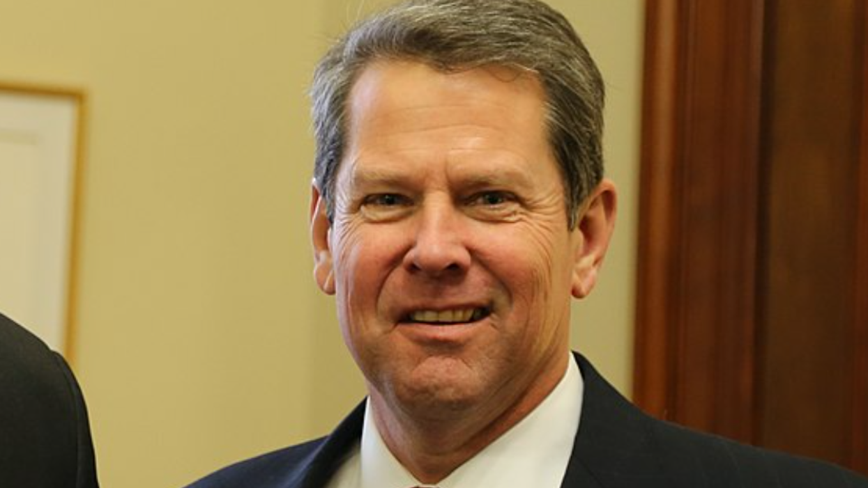 Gov. Kemp posts photo from White House's maskless Christmas party days after being attacked by Trump