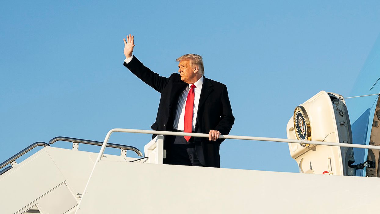 ‘Very tired’ president shocks with short speech: 'I've never seen Trump look less interested'