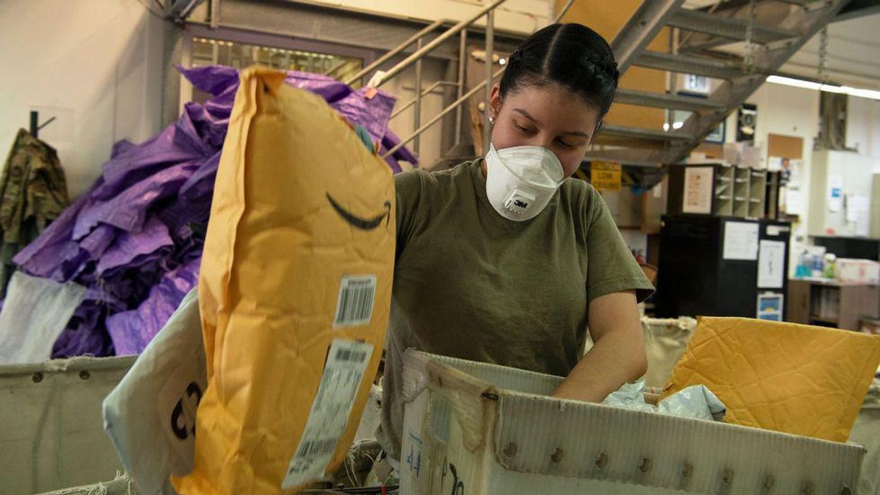Amazon gets forced to give Alabama workers another shot at a union