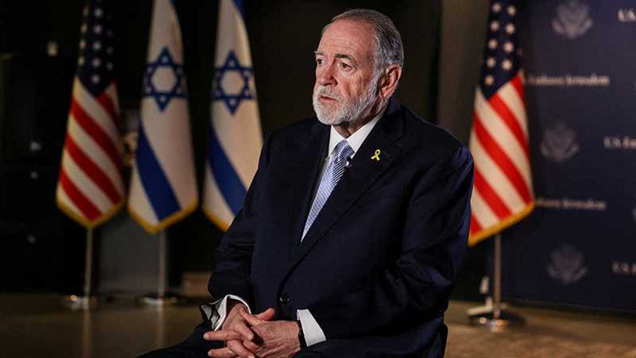 'Resign today': Calls grow for Mike Huckabee to step down over groveling