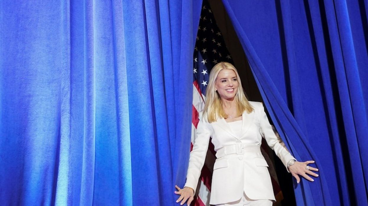 'Absolute nonsense': Bondi blasted for saying judge has 'no right' to question DOJ