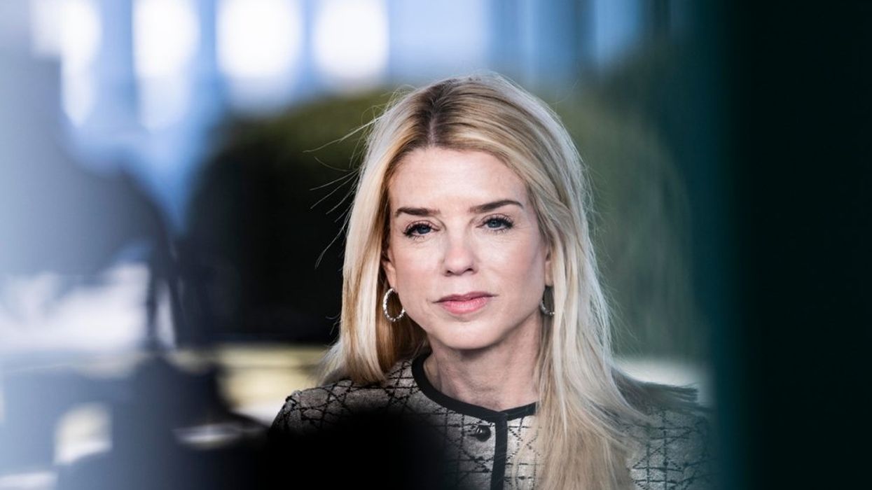 Trump DOJ 'aggressively' moving to jail reporters — here’s how: legal expert