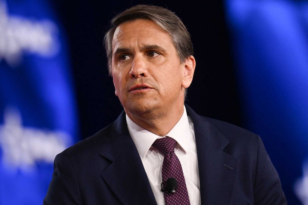 He'll 'burn': Former agent declares 'no integrity' Todd Blanche is doomed