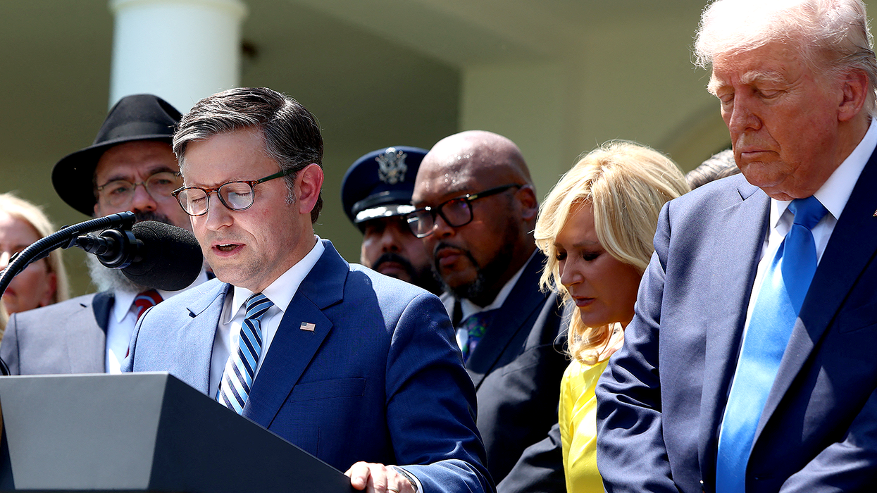 'Republican on Republican crime': How Trump could serve Dems the midterms 'on a silver platter'