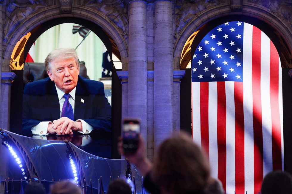 Metadata reveals Trump post about 'golden gift' to US is just an AI-generated image