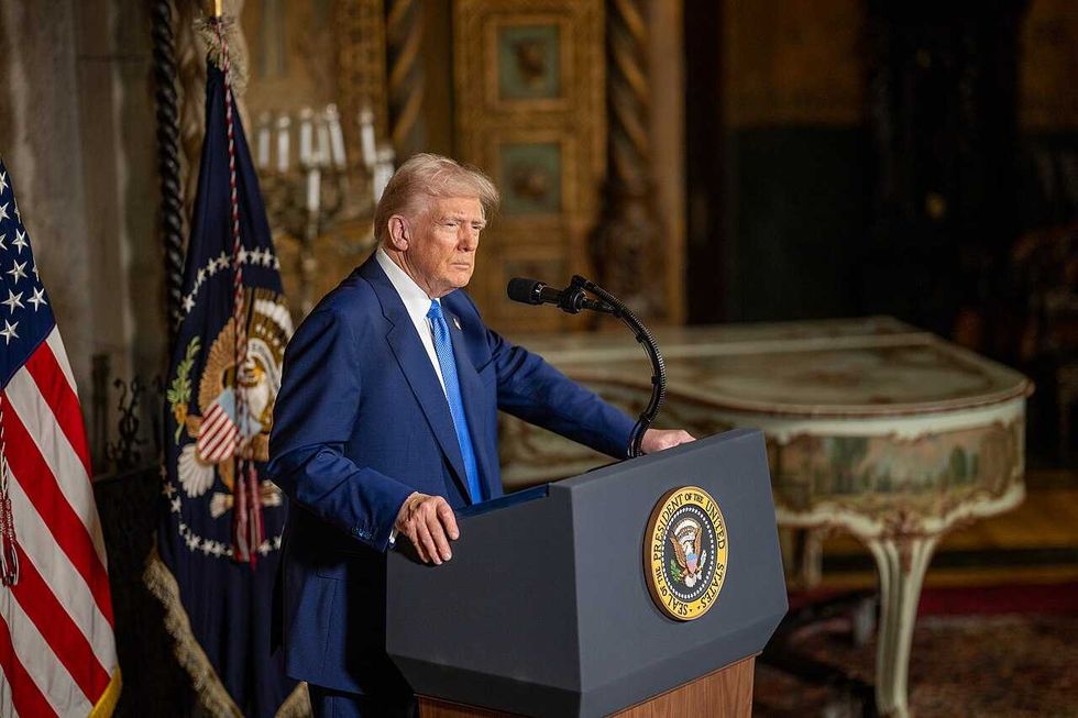 Unemployment surges as Trump's Florida paradise crumbles