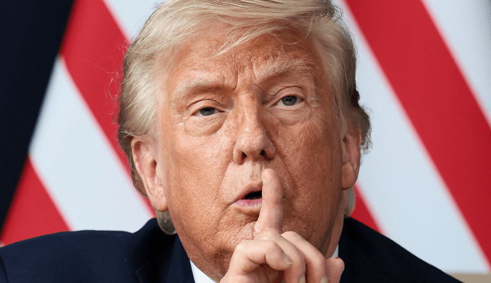 World leaders laugh as Trump arrives late to G7 with bizarre excuse