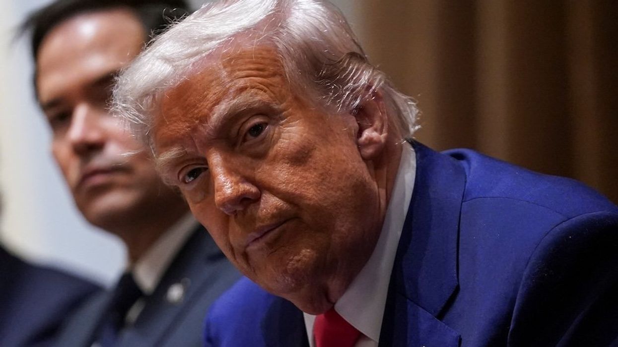 'Not going well': NYT reporter says Trump team quietly scrambling for way out of trade war