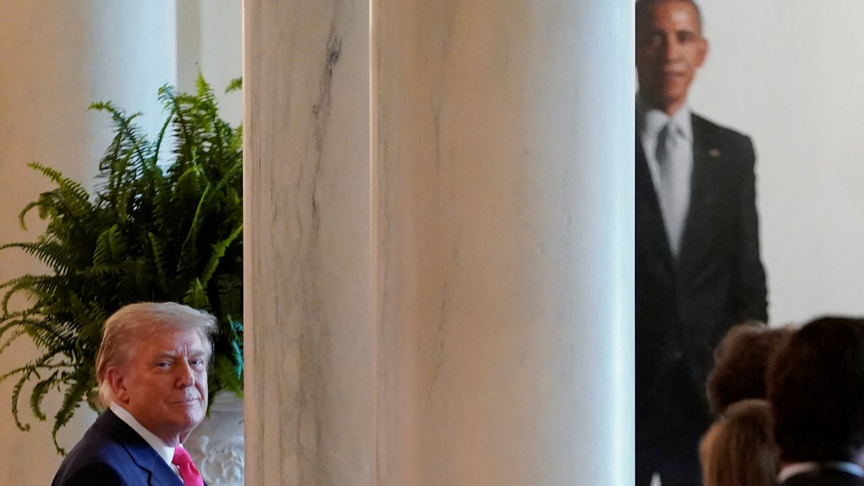 'We live on the dumbest timeline': Conservative blasts Trump’s Obama-style bailout