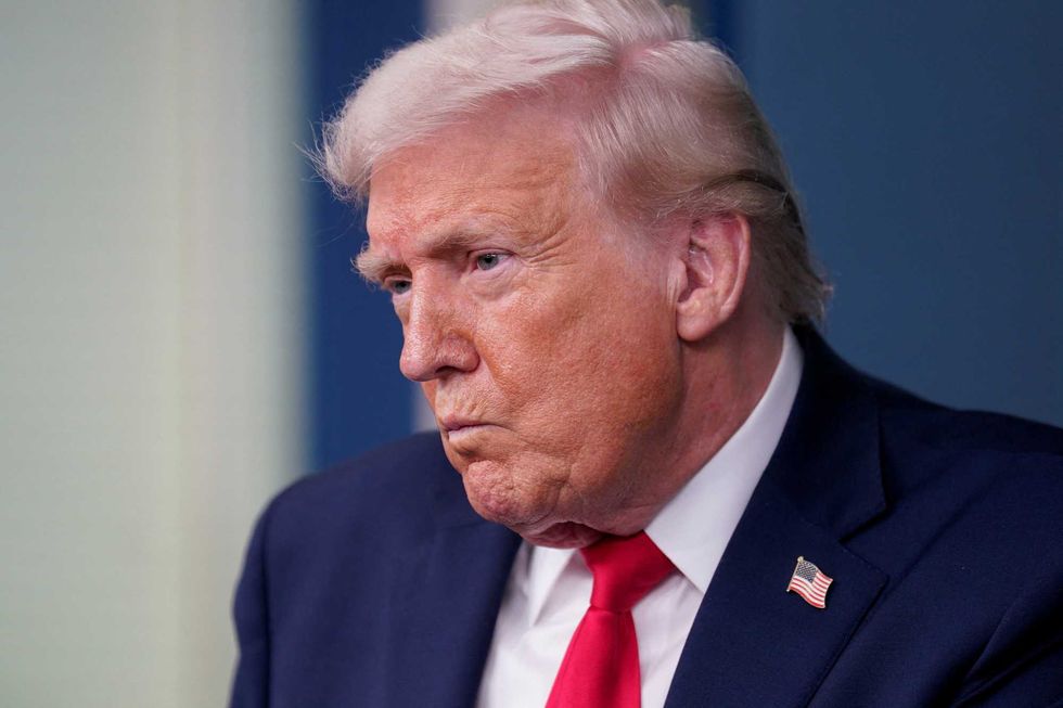 'Me dan ganas de vomitar': Republicanos desafiantes tienden un salvavidas a los objetivos republicanos de Trump