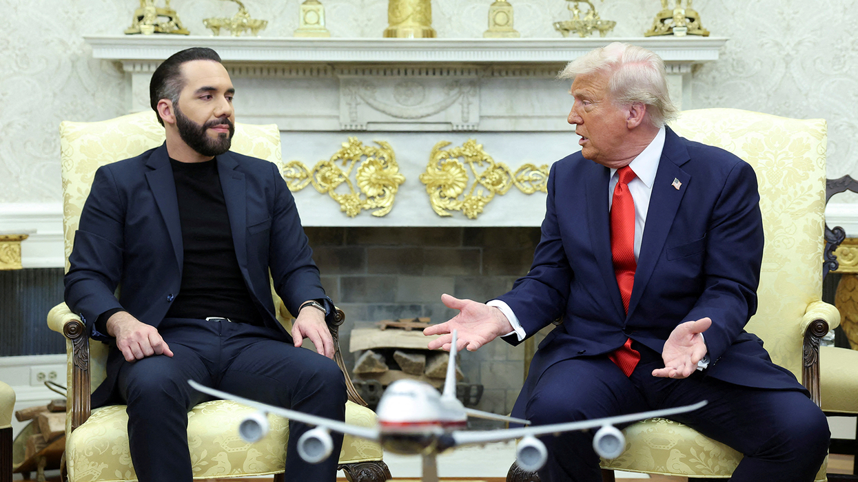 'Waiting for Vance to smash through the door': Trump officials give Bukele a pass on Oval Office garb
