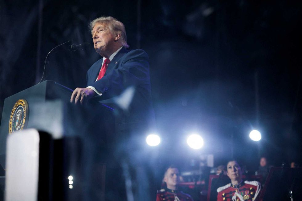 Trump has no idea what it means to be a patriot: military expert
