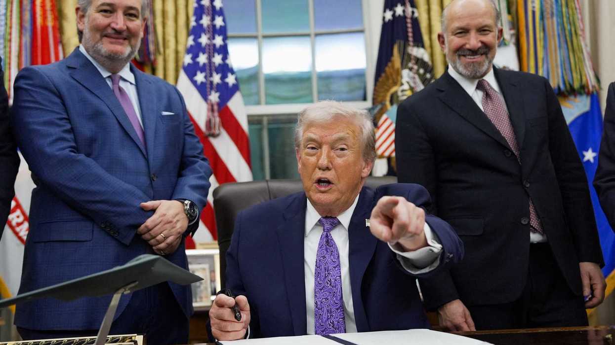 Trump admin moving ahead with economic agenda despite dire warnings ...