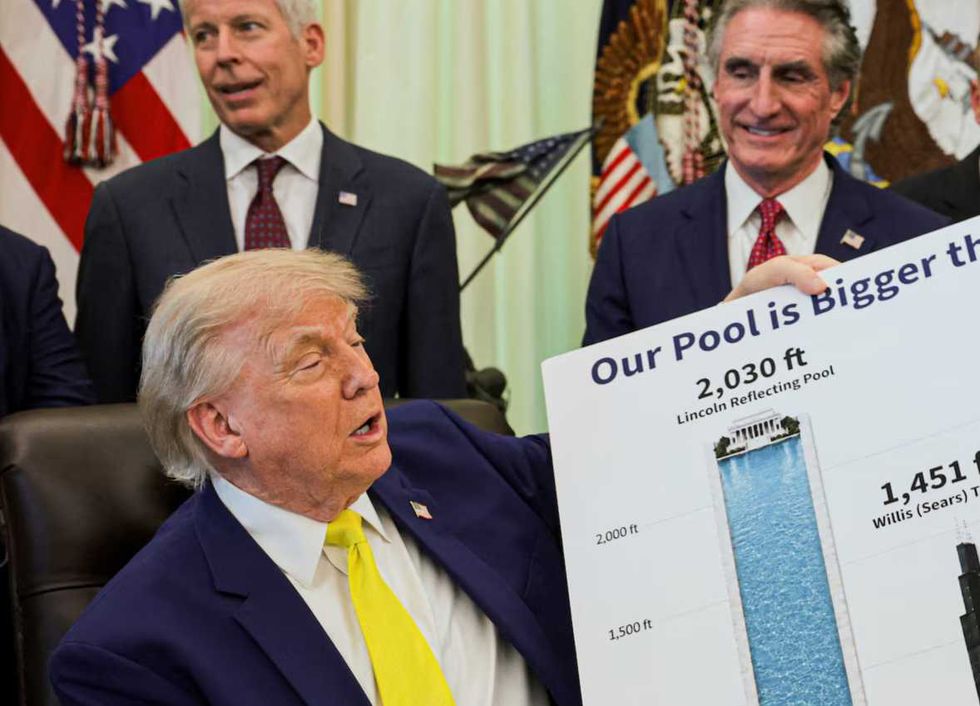 The latest smelly episode in Trump’s embarrassing Reflecting Pool saga