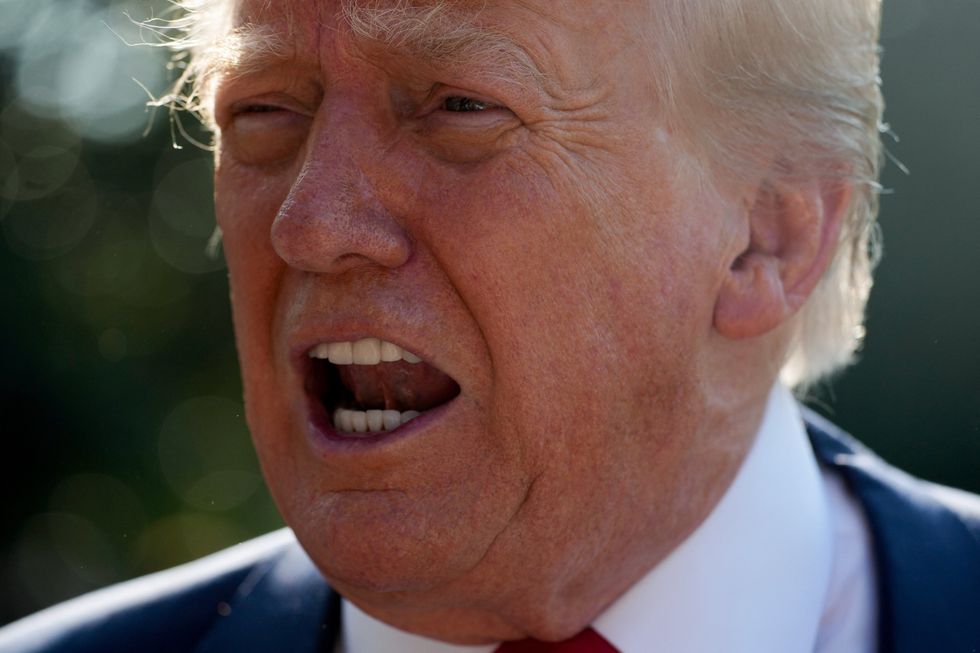 Trump makes serious gaffe while bragging about his intelligence