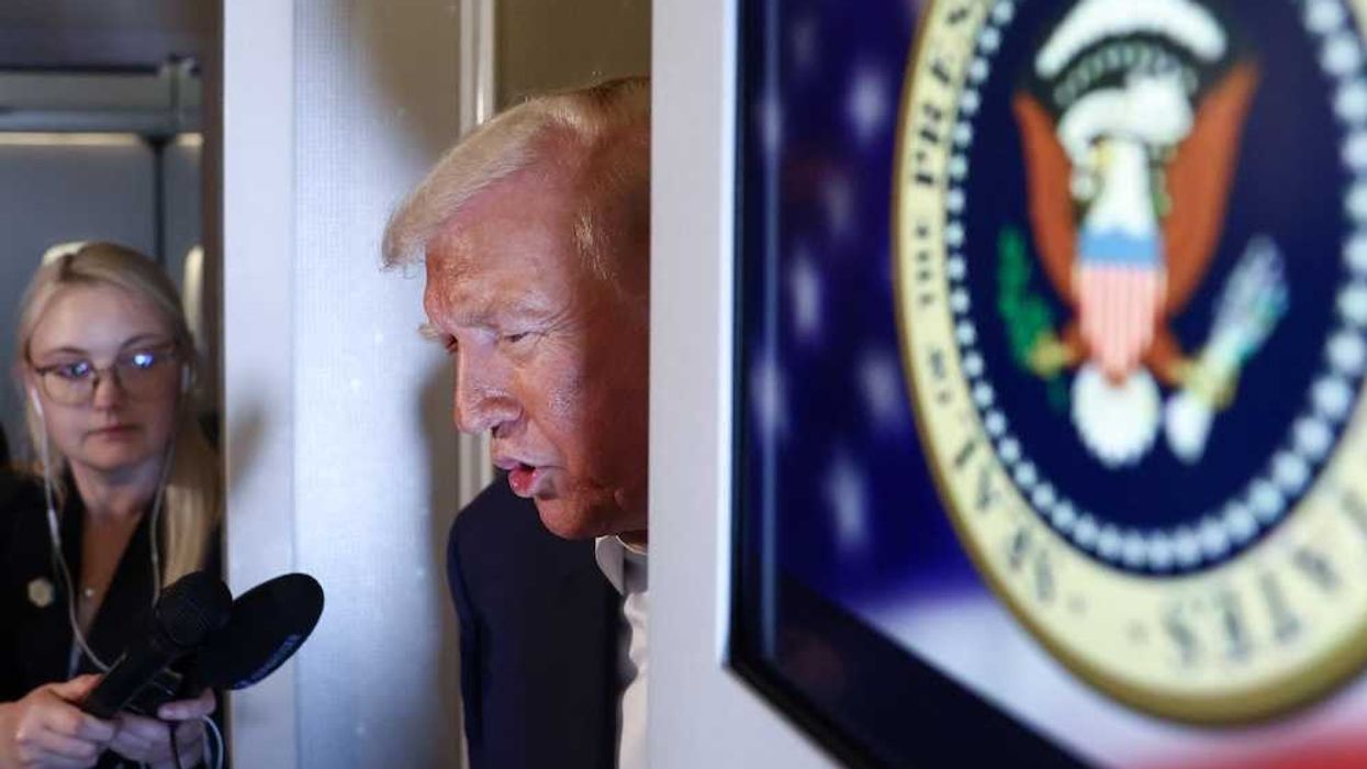 'Outrageous': Top Democrat tears into 'wannabe king' Trump for being 'missing in action'