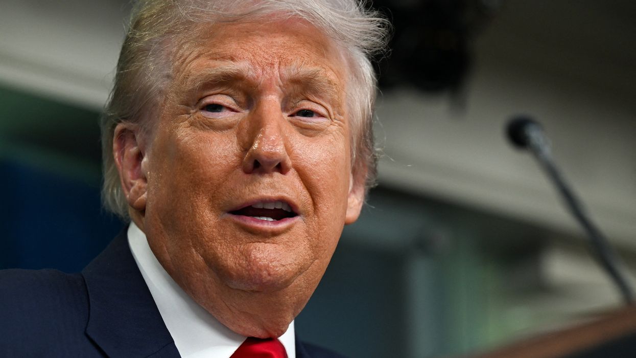 Surprise! Donald Trump is cheating the system — again