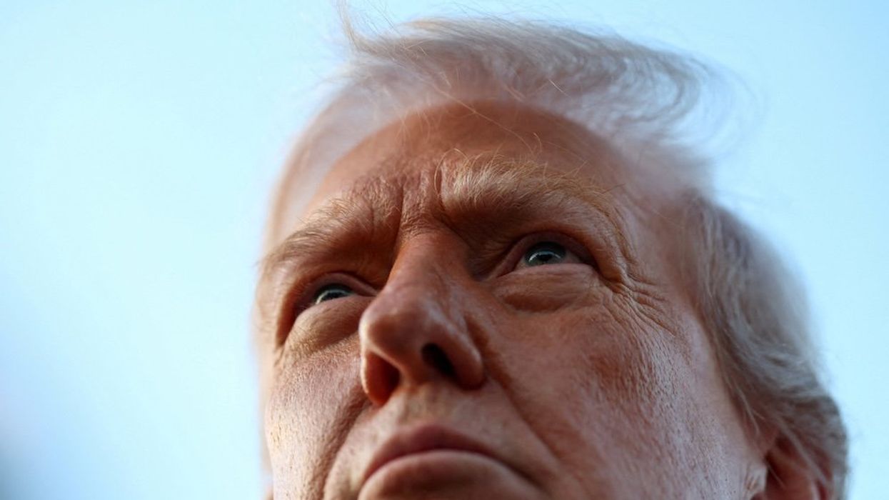 Trump admin trolled with airplane banner over Chicago NFL stadium ahead of primetime game
