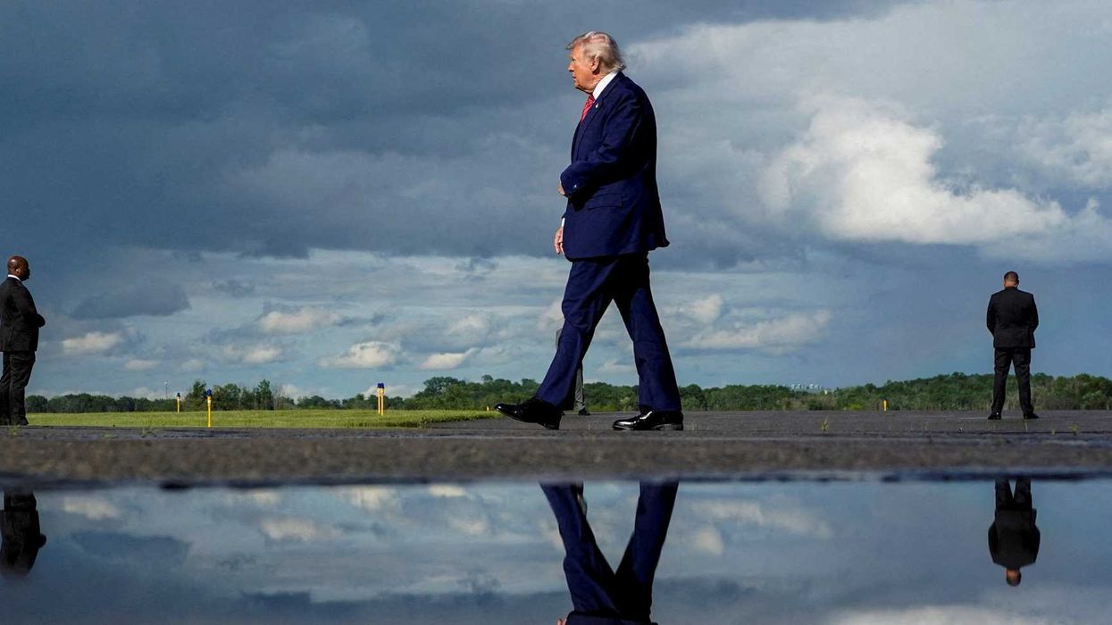 How the holidays spell bad news for Trump