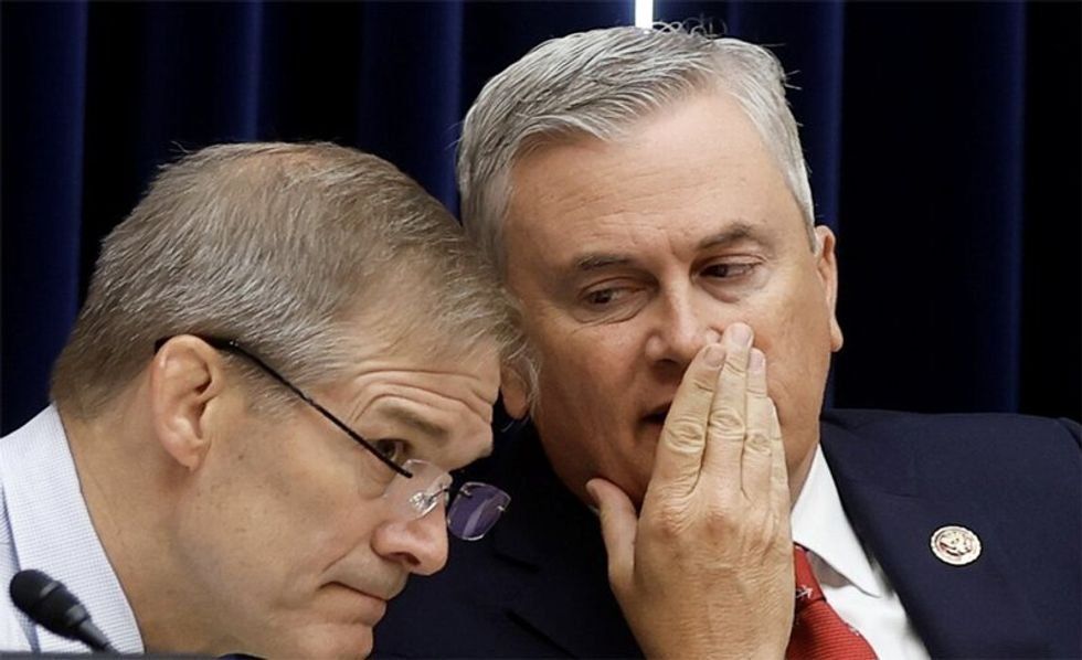 The obvious reason Republicans won't let the Clintons testify in public