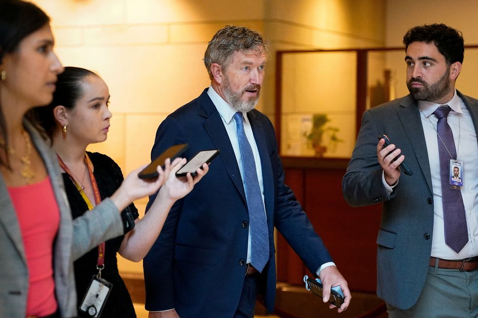 Republikanie „wiszą na włosku", gdy „bardzo cienka większość" zawodzi w sprawie ustawy budżetowej