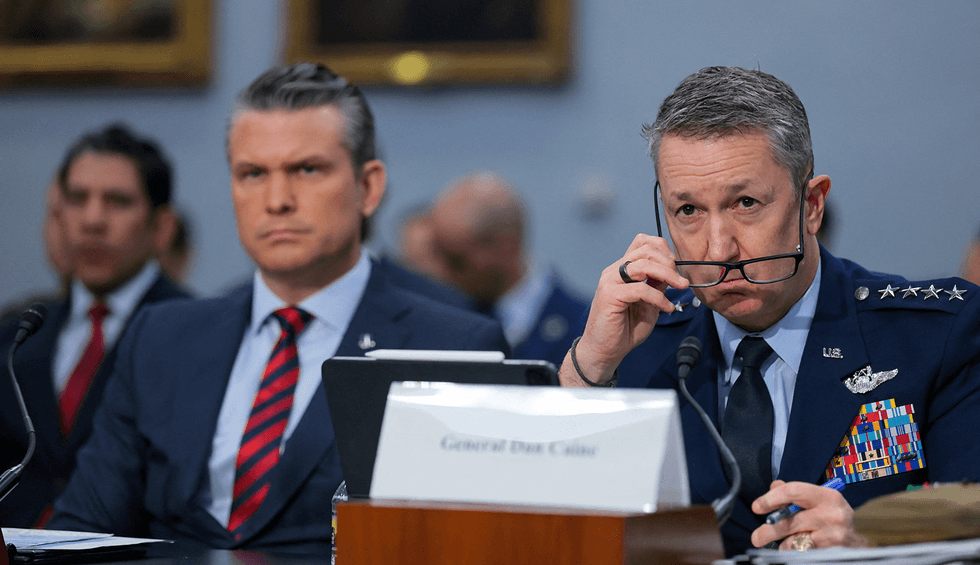 Ex-marine fighter pilot tears apart Trump Pentagon chief for flouting military rules
