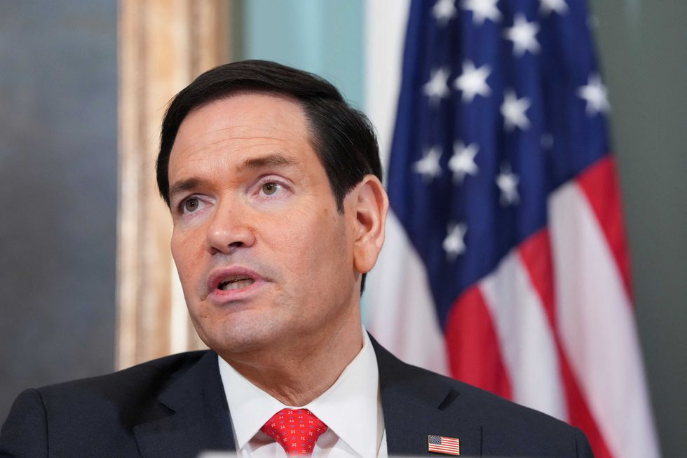 Senior US official pours cold water on perplexing Trump screed