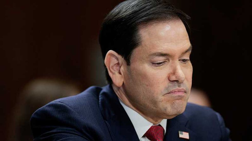 Rubio dodges as senator hammers him on secret legal justification for Iran war