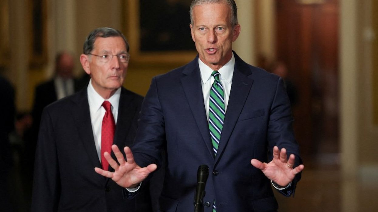 Top Senate Republican issues Trump an ultimatum