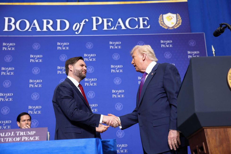JD Vance 'doesn’t get a single laugh' with anti-AOC joke at Board of Peace meeting