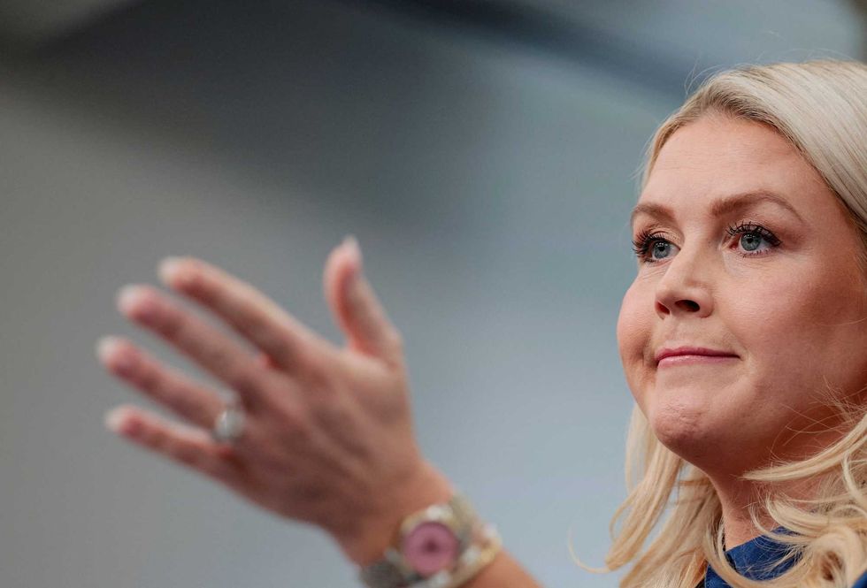 Karoline Leavitt goes 'full cult' in defense of Trump’s 'war blunders'